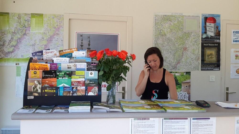Camping De Santenay ซองเตอเนย์ ภายนอก รูปภาพ